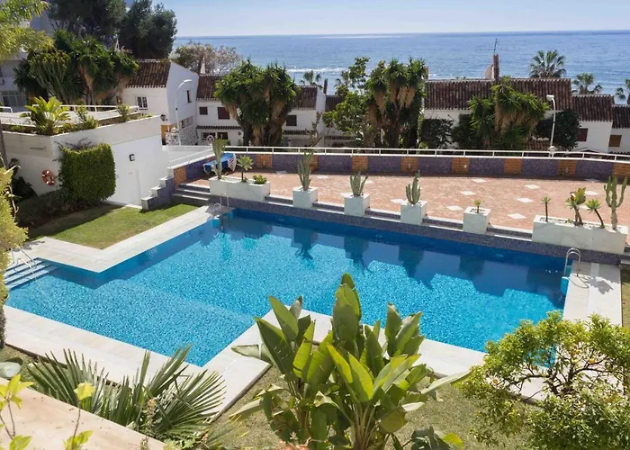 Puerta De アパート